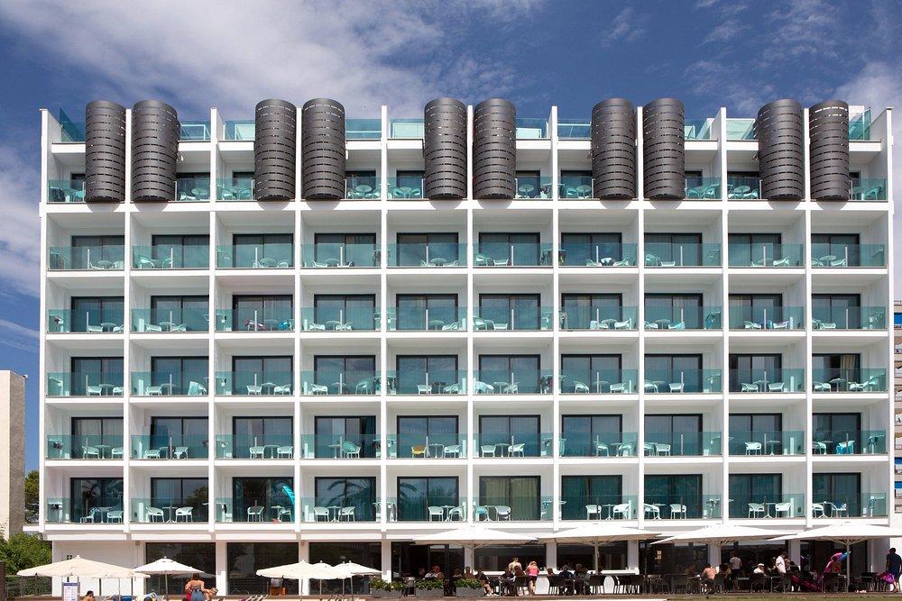 Welcome to  Hotel Luxor Palma de Mallorca